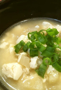 れんこんとホロホロ豆腐のホット味噌汁