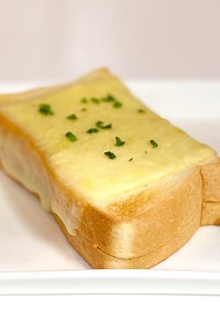 ハムサンドのチーズトースト
