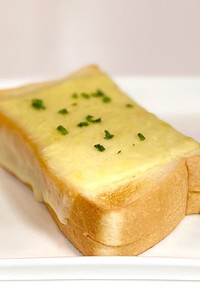ハムサンドのチーズトースト