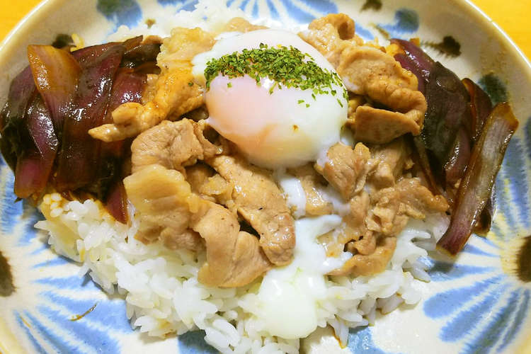 フライパンで簡単 温泉卵で開花丼 他人丼 レシピ 作り方 By オヤジの仕事場ゴハン クックパッド 簡単おいしいみんなのレシピが373万品