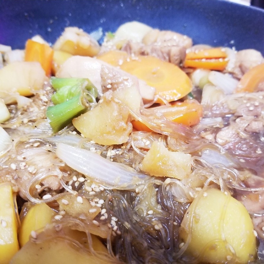 本場の味★チムタク(韓国の鶏の甘辛煮)の画像