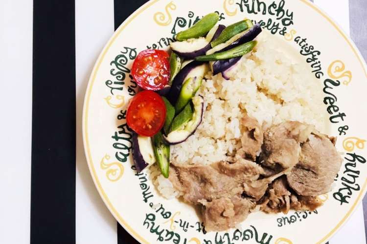 炊飯器で炊き込みご飯とおかず 豚肉ライス レシピ 作り方 By る Xoxo クックパッド