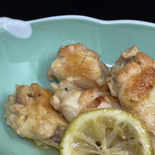 無農薬国際レモンの鳥のさっぱりレモン煮 レシピ 作り方 By かまぼこママ クックパッド 簡単おいしいみんなのレシピが361万品