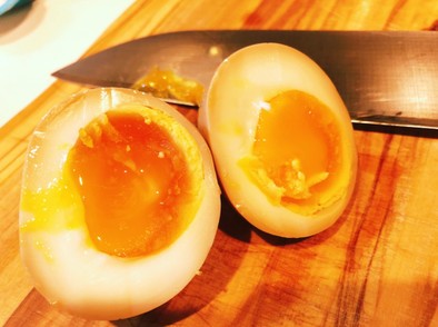 【簡単】半熟卵で作る煮卵(味付け卵)の写真