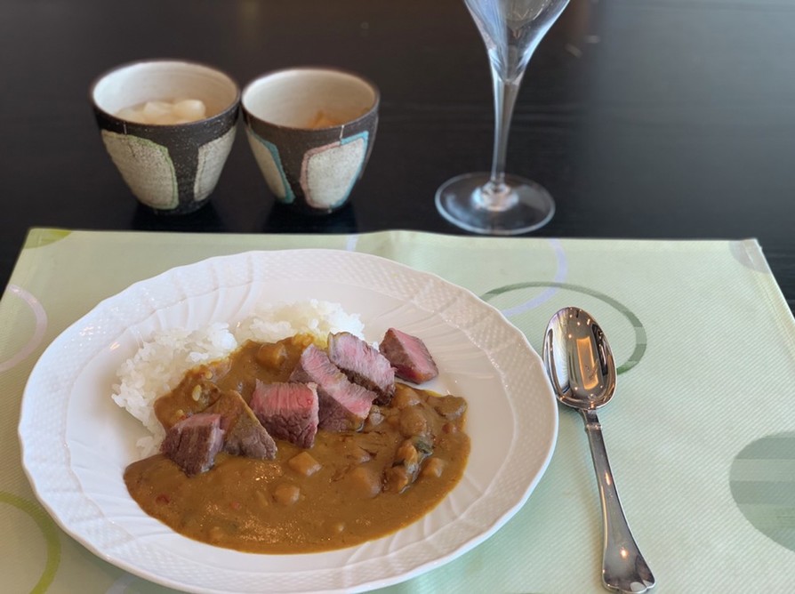 簡単^ ^ステーキカレーの画像