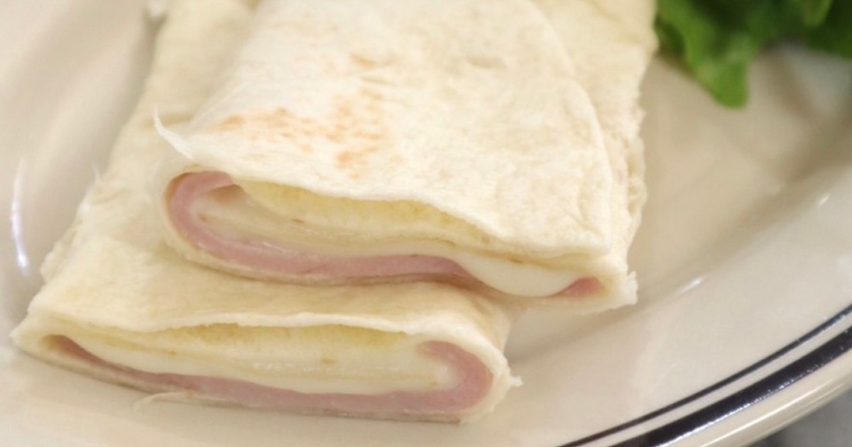 市場 辛い チキンとメキシカンライス ハバネロブリトー とろとろチーズ