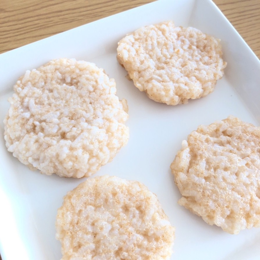 離乳食⸝⋆簡単♡きな粉とごはんのおやきの画像