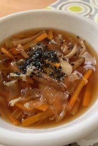 金針菜と白木耳のスープ