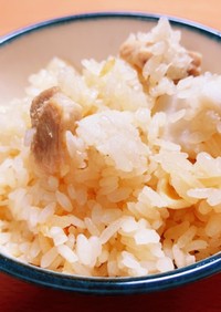 鶏と里芋の簡単炊き込みご飯