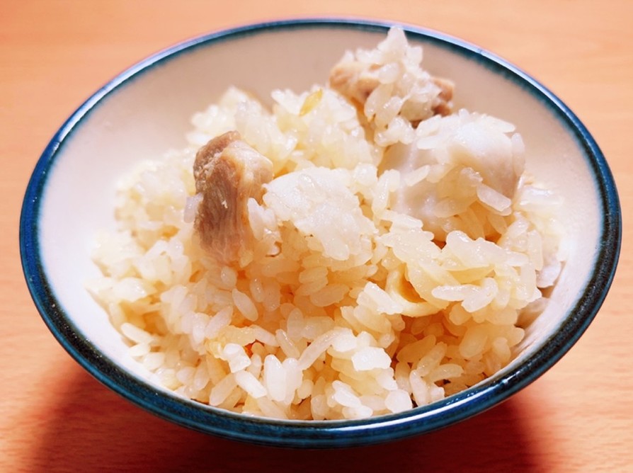 鶏と里芋の簡単炊き込みご飯の画像