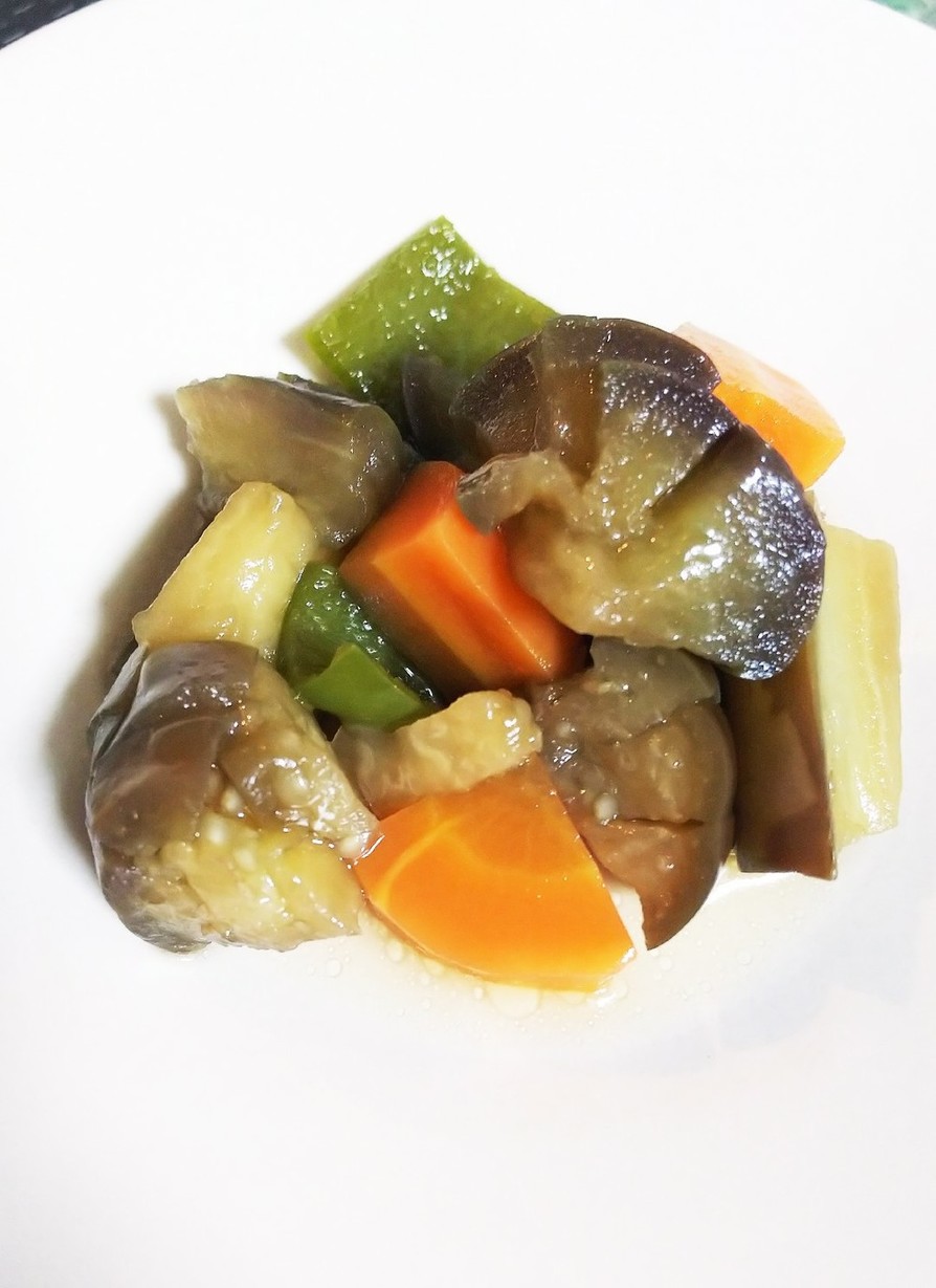 【幼児食】なすにんじんピーマンの煮びたし by ものぐさベキコ 【クックパッド】 簡単おいしいみんなのレシピが372万品 【幼児食】... 