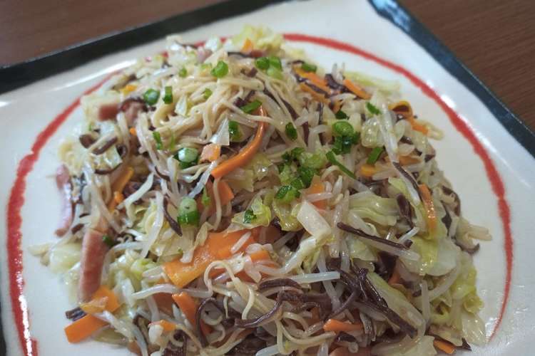 野菜たっぷり過ぎ 汁なし煮込みラーメン レシピ 作り方 By Kouki1980 クックパッド 簡単おいしいみんなのレシピが356万品