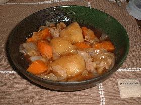 ★おふくろの味定番の肉じゃが★
