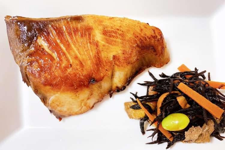 ダイエット ブリの醤油漬け焼き レシピ 作り方 By 栄養士 痩せるレシピ クックパッド 簡単おいしいみんなのレシピが374万品