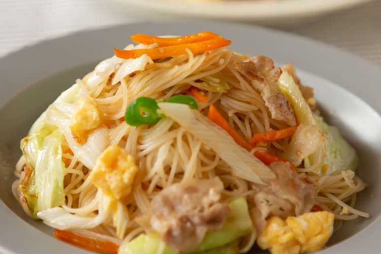 ふんわり卵と野菜たっぷり焼ビーフン レシピ 作り方 By ケンミン食品 クックパッド 簡単おいしいみんなのレシピが370万品