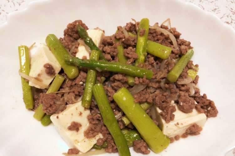 アスパラもやしひき肉豆腐のコンソメ炒め レシピ 作り方 By ｓｕｇｉｙａｓｕ クックパッド 簡単おいしいみんなのレシピが360万品