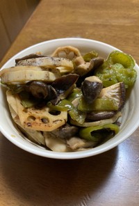 レンコンと椎茸とピーマンの炒め煮
