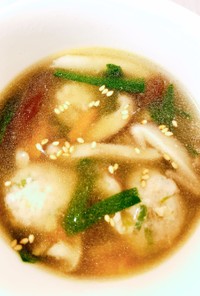ダイエット　鶏団子ときのこの中華スープ