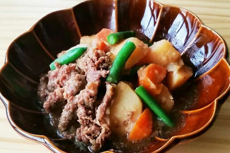 肉汁をしっかりおイモに 技あり肉じゃが レシピ 作り方 By Konnbu クックパッド 簡単おいしいみんなのレシピが354万品