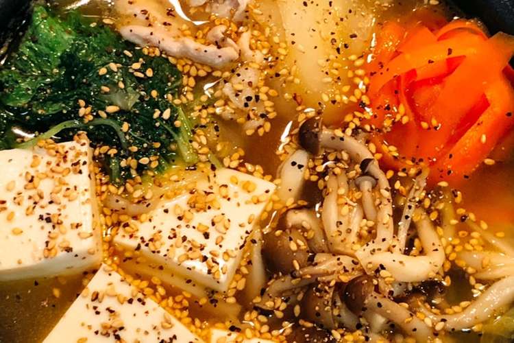 寒い日は汁まで美味しいあったか鍋 レシピ 作り方 By 5ばば クックパッド 簡単おいしいみんなのレシピが360万品