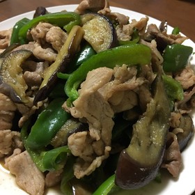 激ウマ★豚肉となすピーマンオイスター炒め