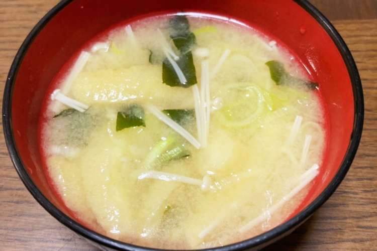 基本の味噌汁 えのき 長ネギ 油揚げ レシピ 作り方 By Lala クックパッド