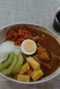 フルーツカレーライス