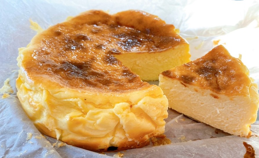 バスク風チーズケーキの画像