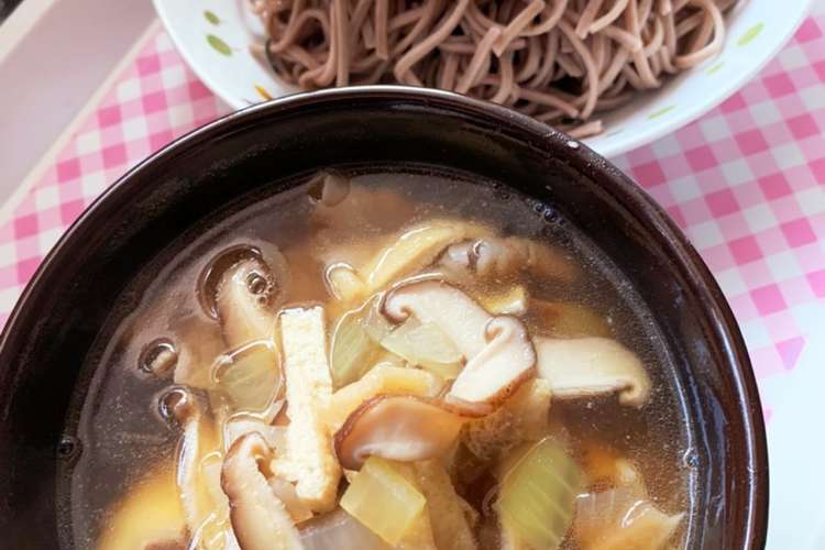 たっぷり具材つけつゆ うどん蕎麦素麺に レシピ 作り方 By ちぴるるん クックパッド 簡単おいしいみんなのレシピが354万品