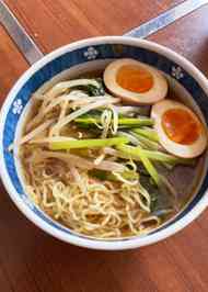 みんなが作ってる ラーメンスープ 鶏ガラのレシピ クックパッド 簡単おいしいみんなのレシピが359万品