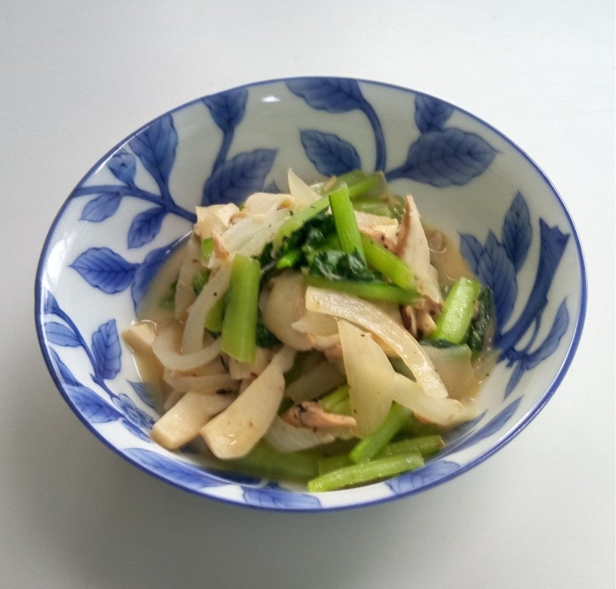 ツナと小松菜のマヨポン炒めの画像