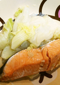 鮭と白菜の蒸し煮