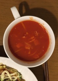 トマト缶で簡単！トマトスープ