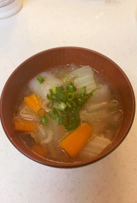 簡単豚汁！料理が苦手な方でもオッケー！