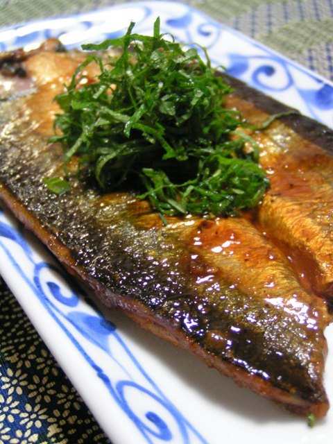 秋刀魚の蒲焼の画像