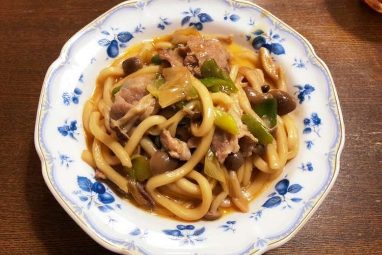 シメ風すき焼きうどん レシピ 作り方 By Tautaka クックパッド 簡単おいしいみんなのレシピが354万品