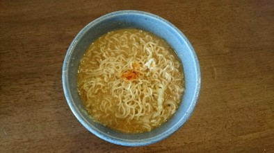 キャベツと溶き卵のみそラーメンの写真