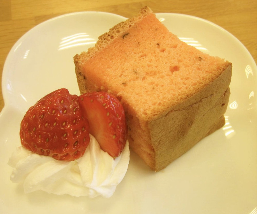 桜シフォンケーキ