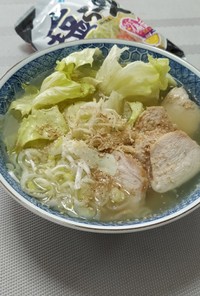 生姜香る鶏塩ラーメン麺