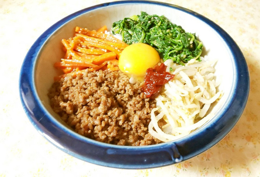 ひき肉3色ナムル ビビンバ  ビビンバ丼の画像