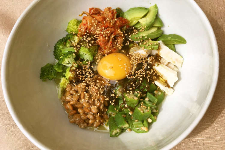 アボカドチキンサラダ丼 レシピ 作り方 By テツコうまうま クックパッド 簡単おいしいみんなのレシピが350万品