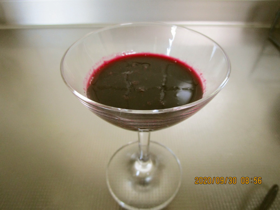 山葡萄のジュースの画像