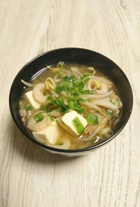 おかずスープ☆舞茸ともやしの味噌汁