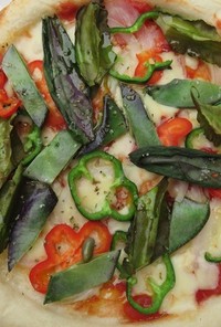 秋野菜のピザ
