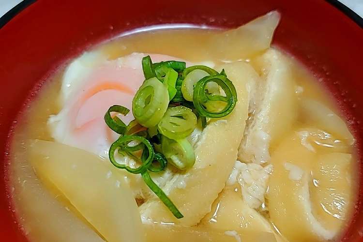 大根と油揚げの卵落とし味噌汁 レシピ 作り方 By じゅん たま クックパッド