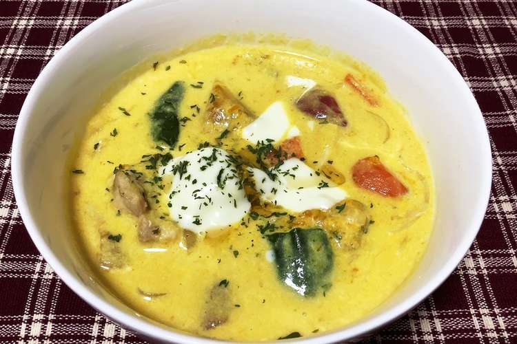 チキンとかぼちゃのチーズクリームシチュー レシピ 作り方 By Mi ちゃん クックパッド 簡単おいしいみんなのレシピが360万品