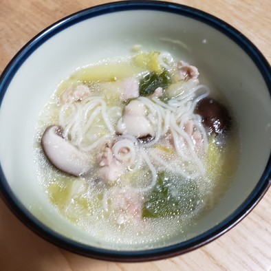 参鶏湯風　簡単鳥肉の優しいスープの写真