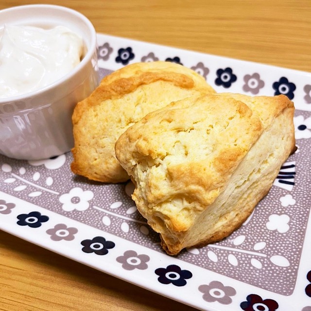 Hmと生クリームだけ ザクふわスコーン レシピ 作り方 By さわカフェ クックパッド 簡単おいしいみんなのレシピが352万品