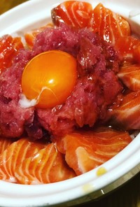 海鮮丼(酢醤油で…)