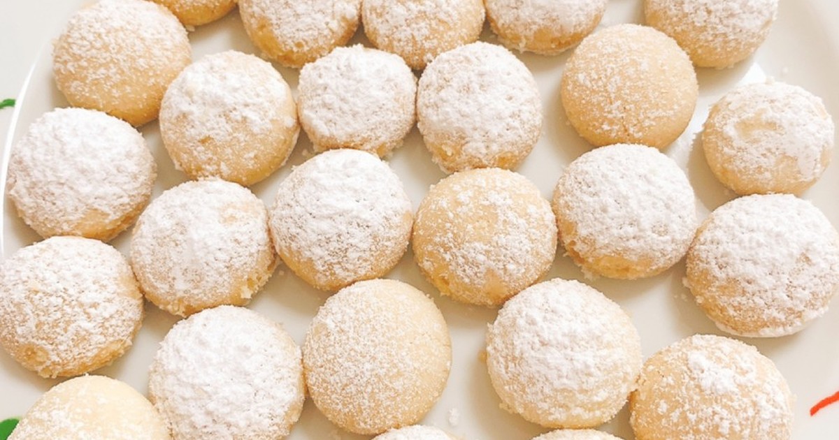 さくほろ 濃厚 スノーボール 大量生産 レシピ 作り方 By Cookieʚ ɞ クックパッド 簡単おいしいみんなのレシピが360万品